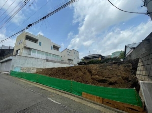 横浜市保土ケ谷区月見台　新築一戸建全３棟　２号棟