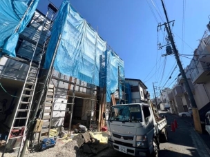 横浜市西区境之谷2期　新築一戸建全3棟　2号棟